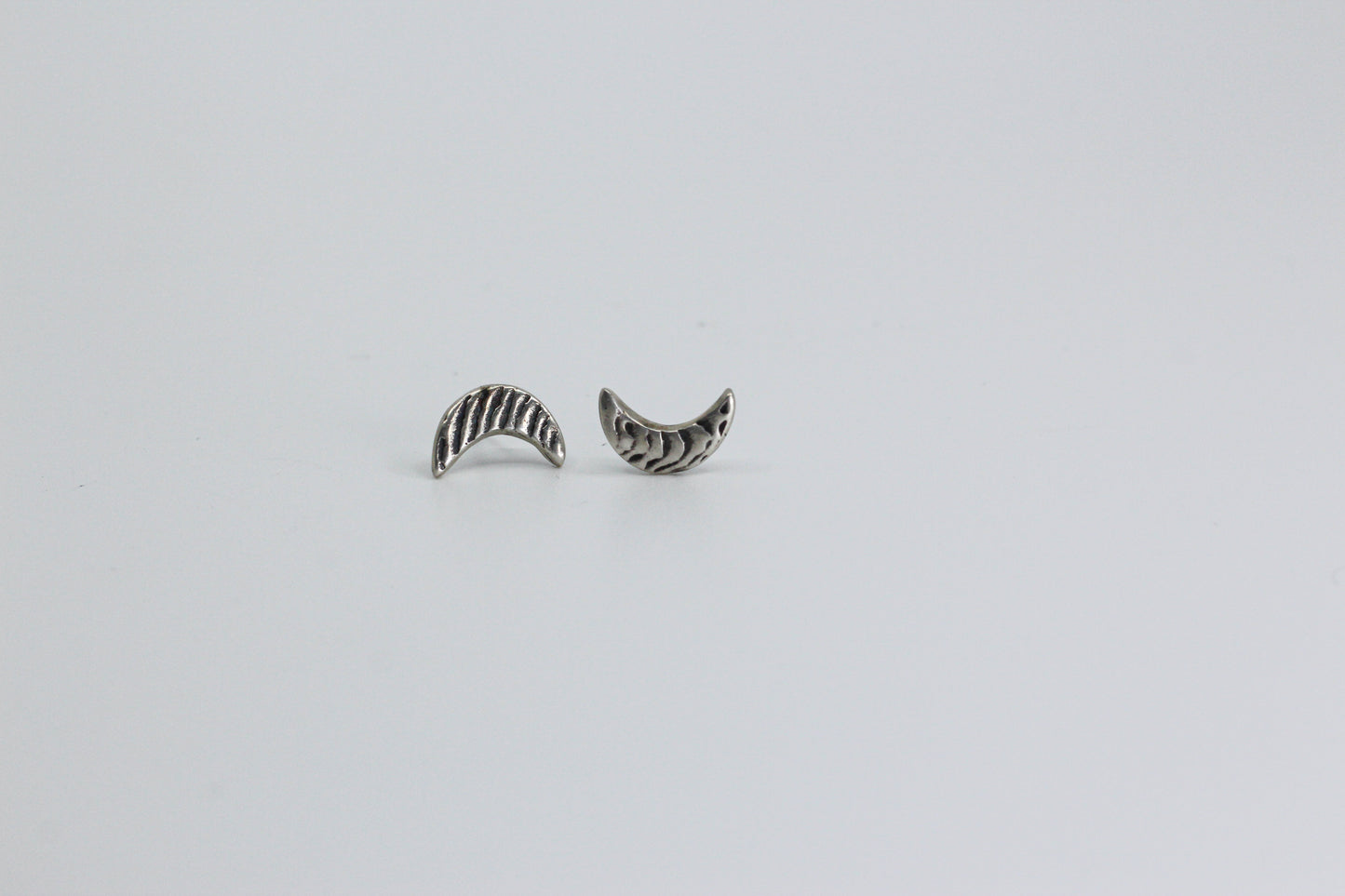 Waning Studs