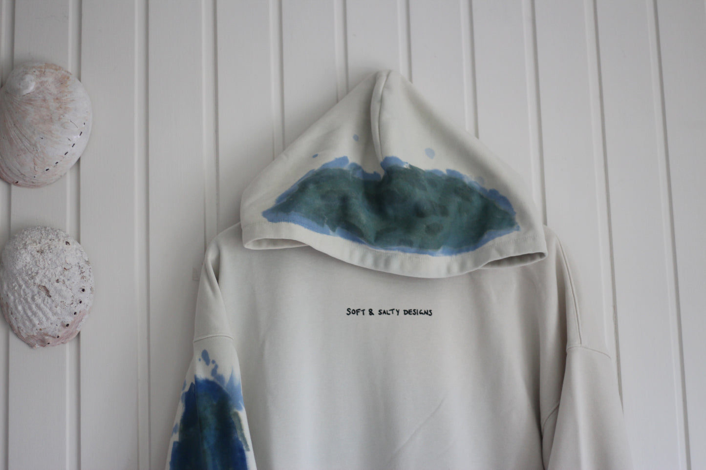 Outlet Hood 007