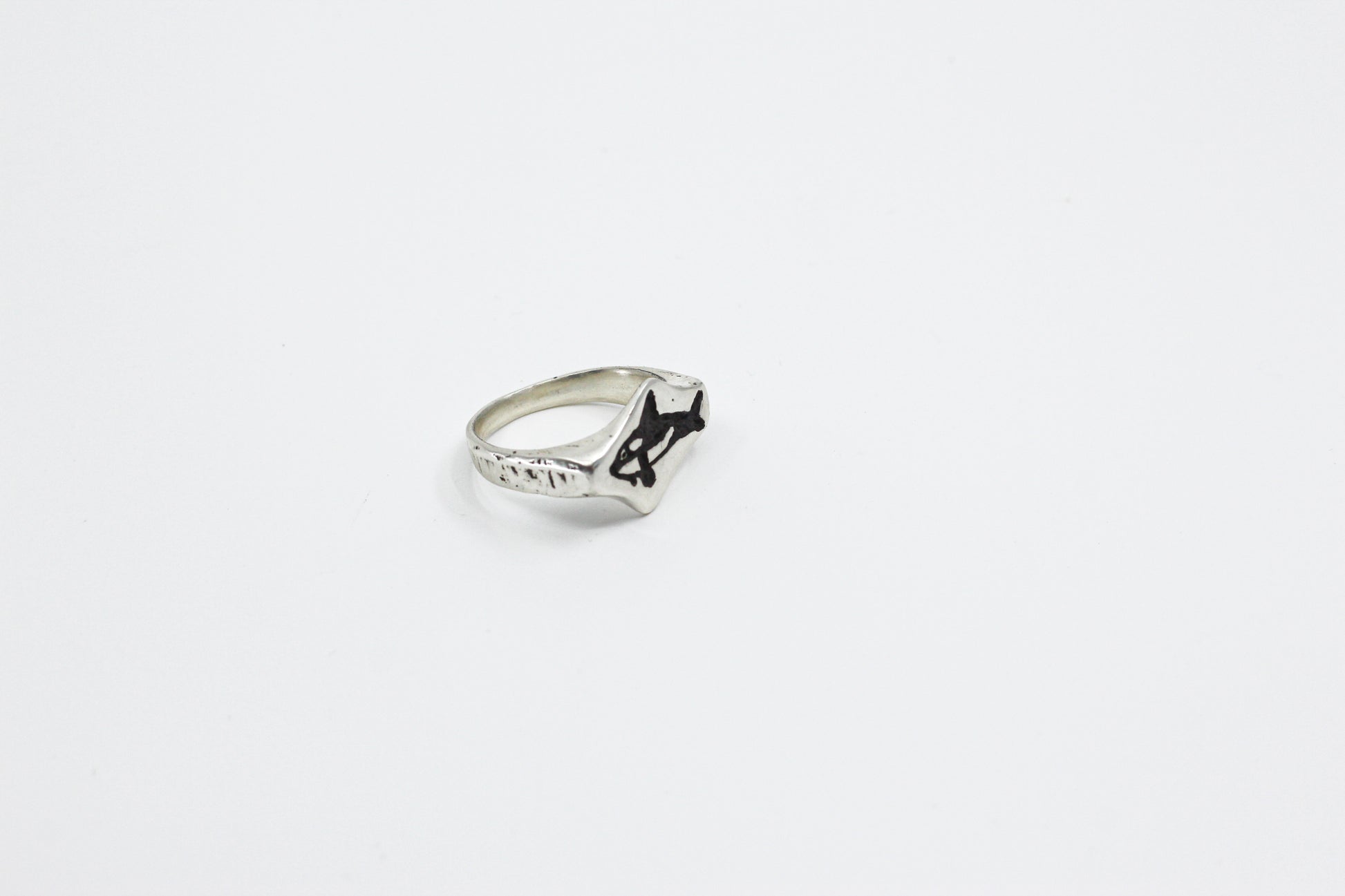 Orca engraved on silver ring hand made