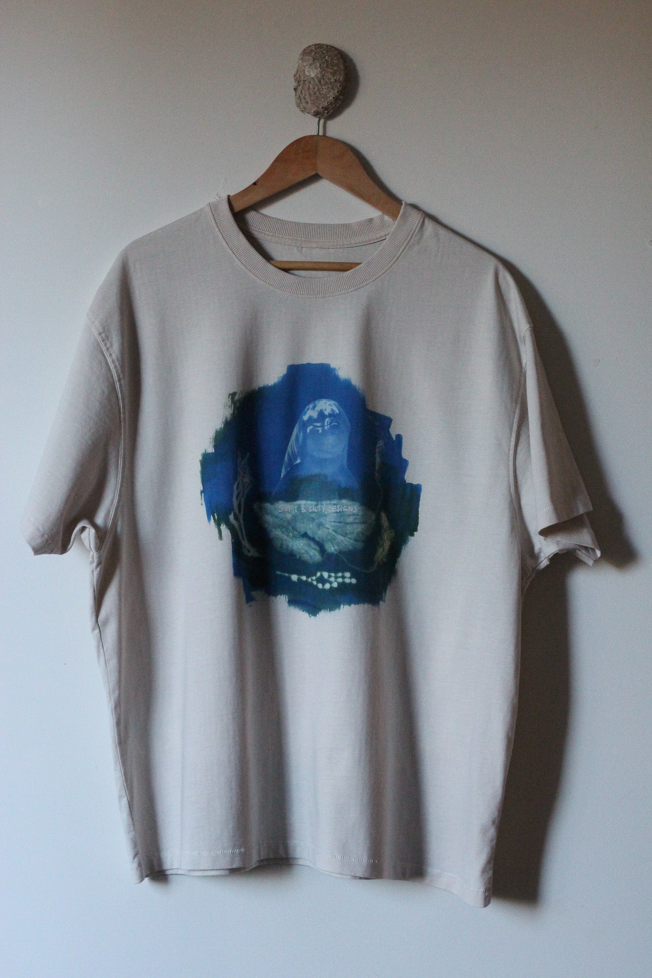 Sea World Sux T-shirt