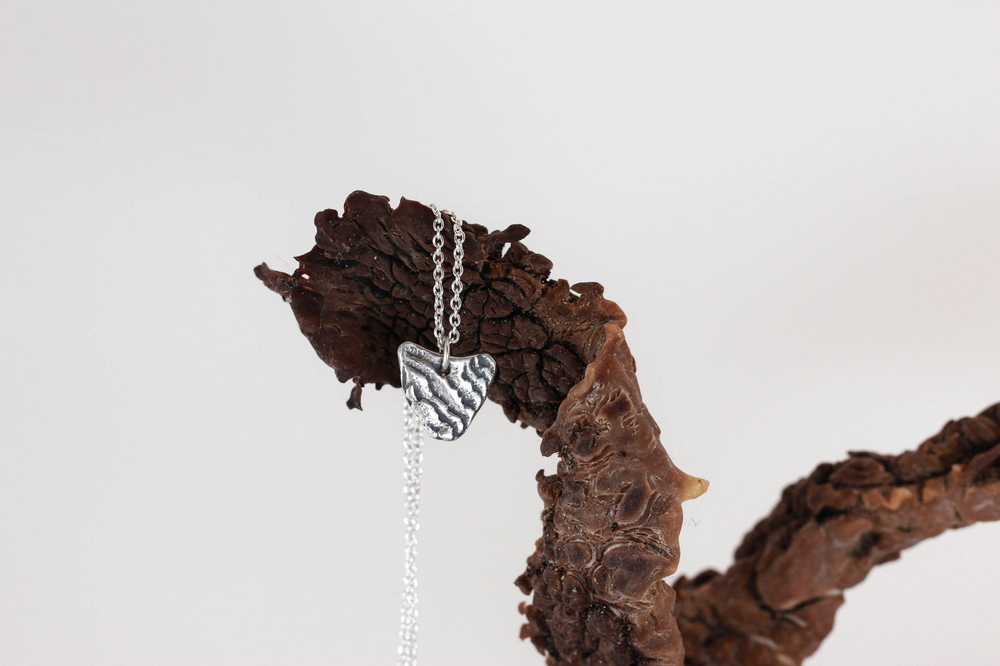 Islet Necklace