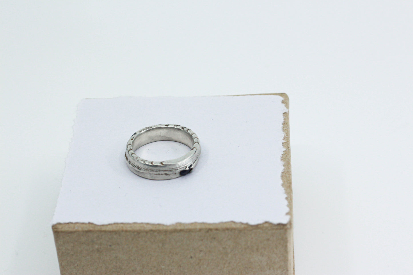 Moonrise Ring - Size P